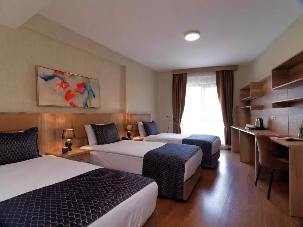 اتاق Jaff Hotels Nishantashi